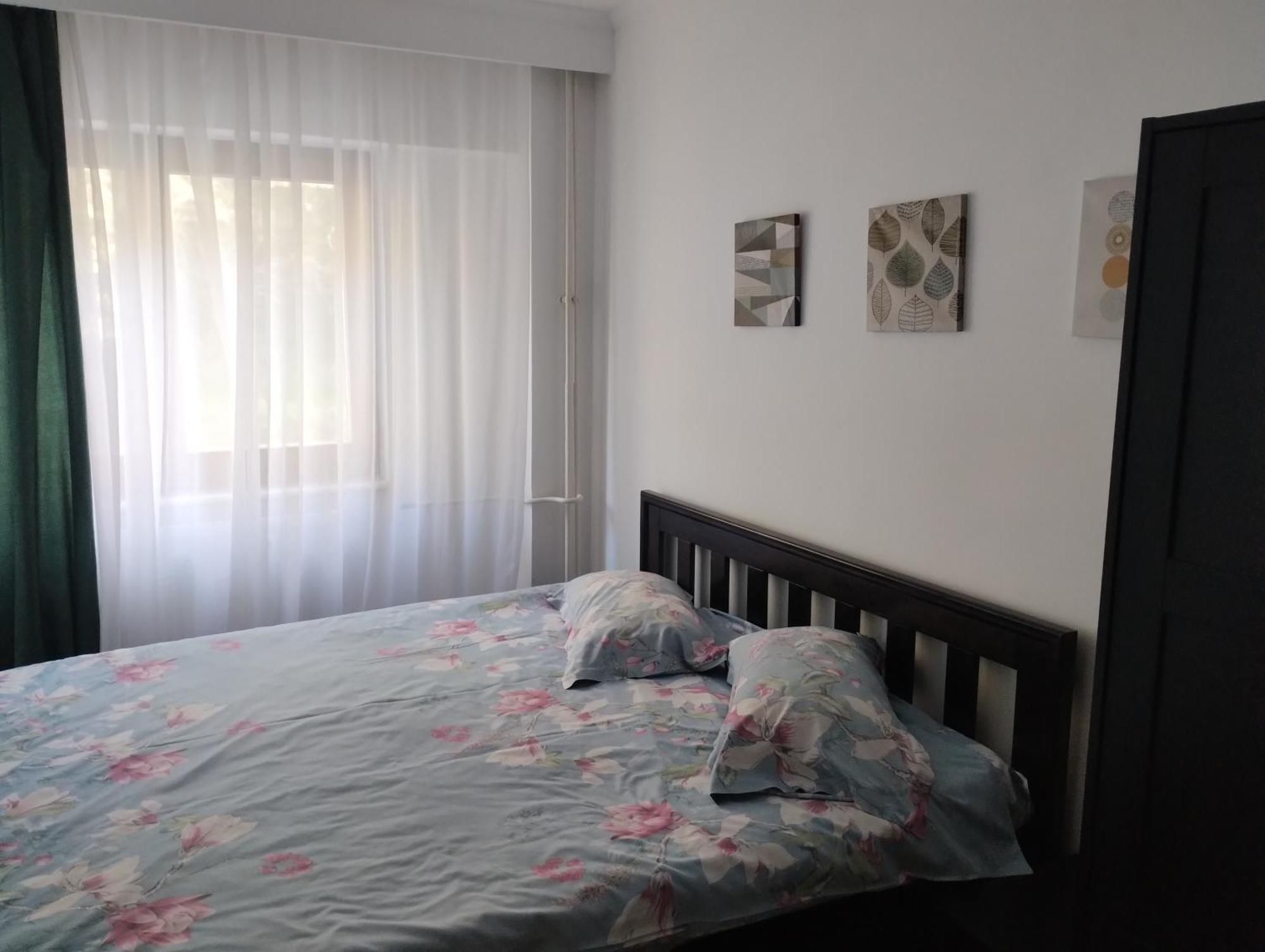 Ferienwohnung Vero Apartament Central Rm Valcea Râmnicu Vâlcea Exterior foto